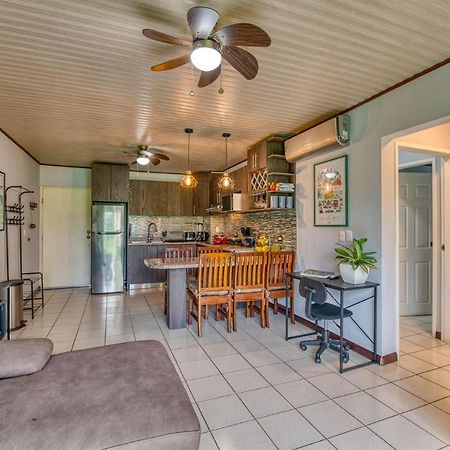 Golden Getaway Apartments リベリア エクステリア 写真